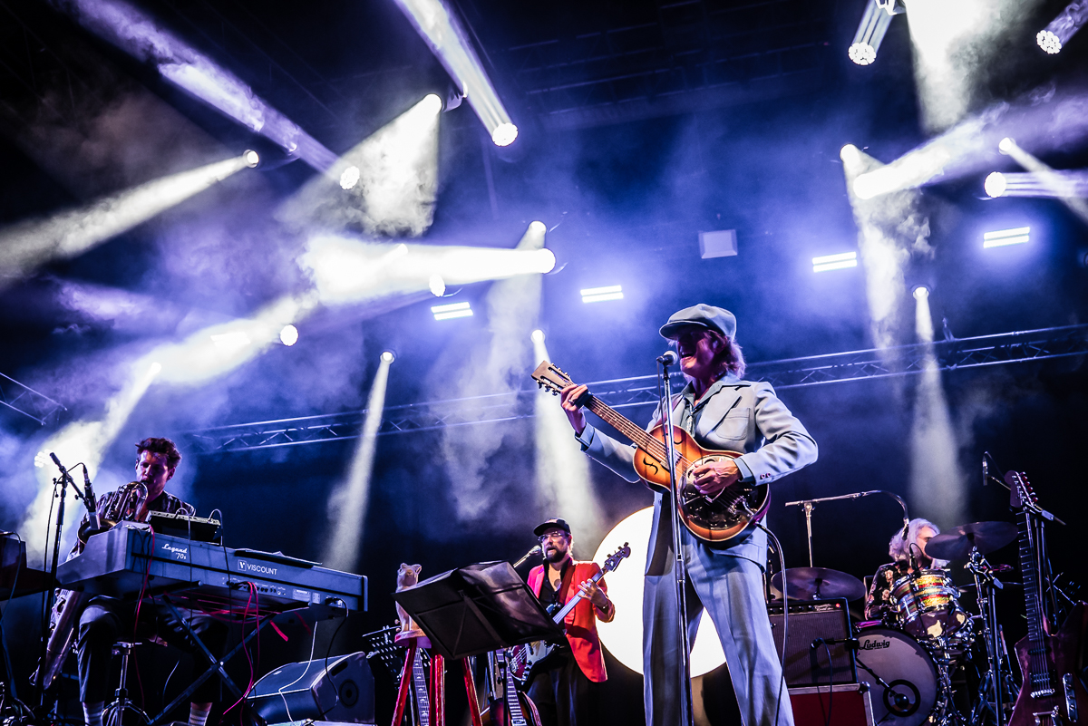 Stef Kamil Carlens & Band @ Fonnefeesten 2022, foto 21, foto's door Danny Wagemans - FrontView Magazine