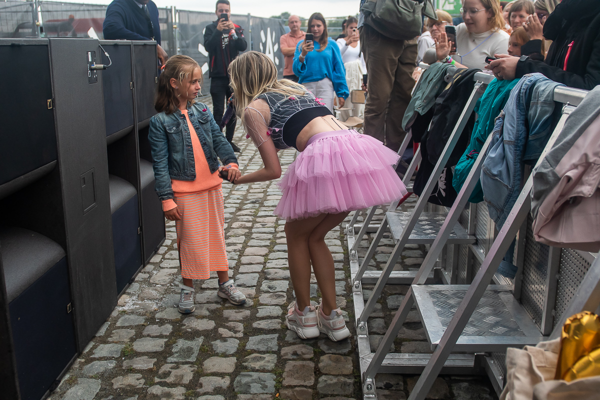 Camille @ Springtij.live, picture 24, photographed by Dimitri Vanlommel - FrontView Magazine