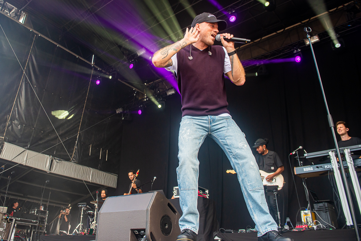 Gers Pardoel @ Springtij.live, picture 3, photographed by Dimitri Vanlommel - FrontView Magazine