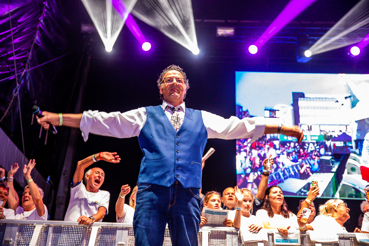 4Tact @ Antwerpen Zingt 2022, picture 18, photographed by Edwin Houdevelt - FrontView Magazine