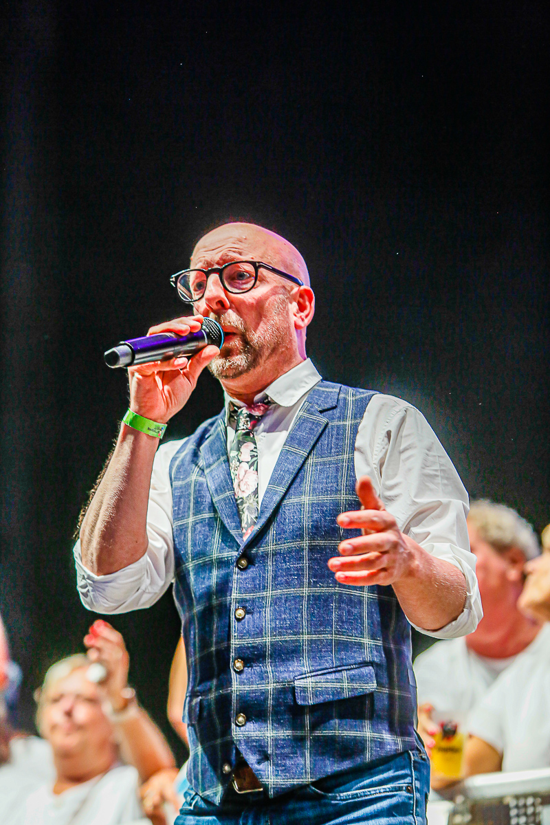 Antwerpen Zingt @ Cockerillkaai - Antwerpen, picture 5, photographed by Dimitri Vanlommel - FrontView Magazine
