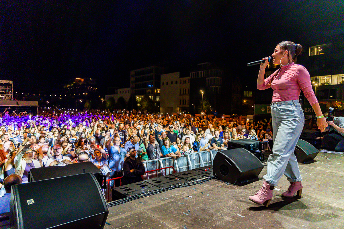Antwerpen Zingt @ Cockerillkaai - Antwerpen, picture 38, photographed by Dimitri Vanlommel - FrontView Magazine