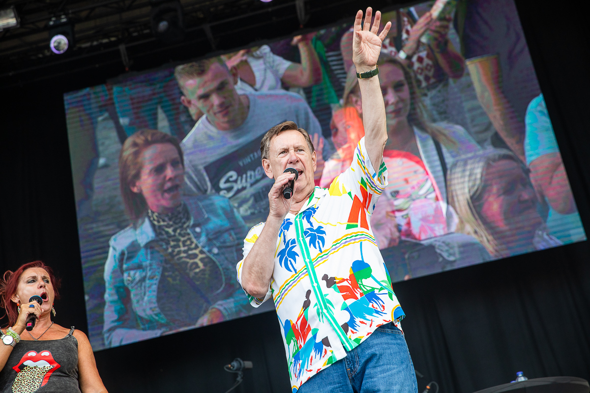 De meezingers @ Antwerpen Zingt 2022, picture 16, photographed by Dimitri Vanlommel - FrontView Magazine