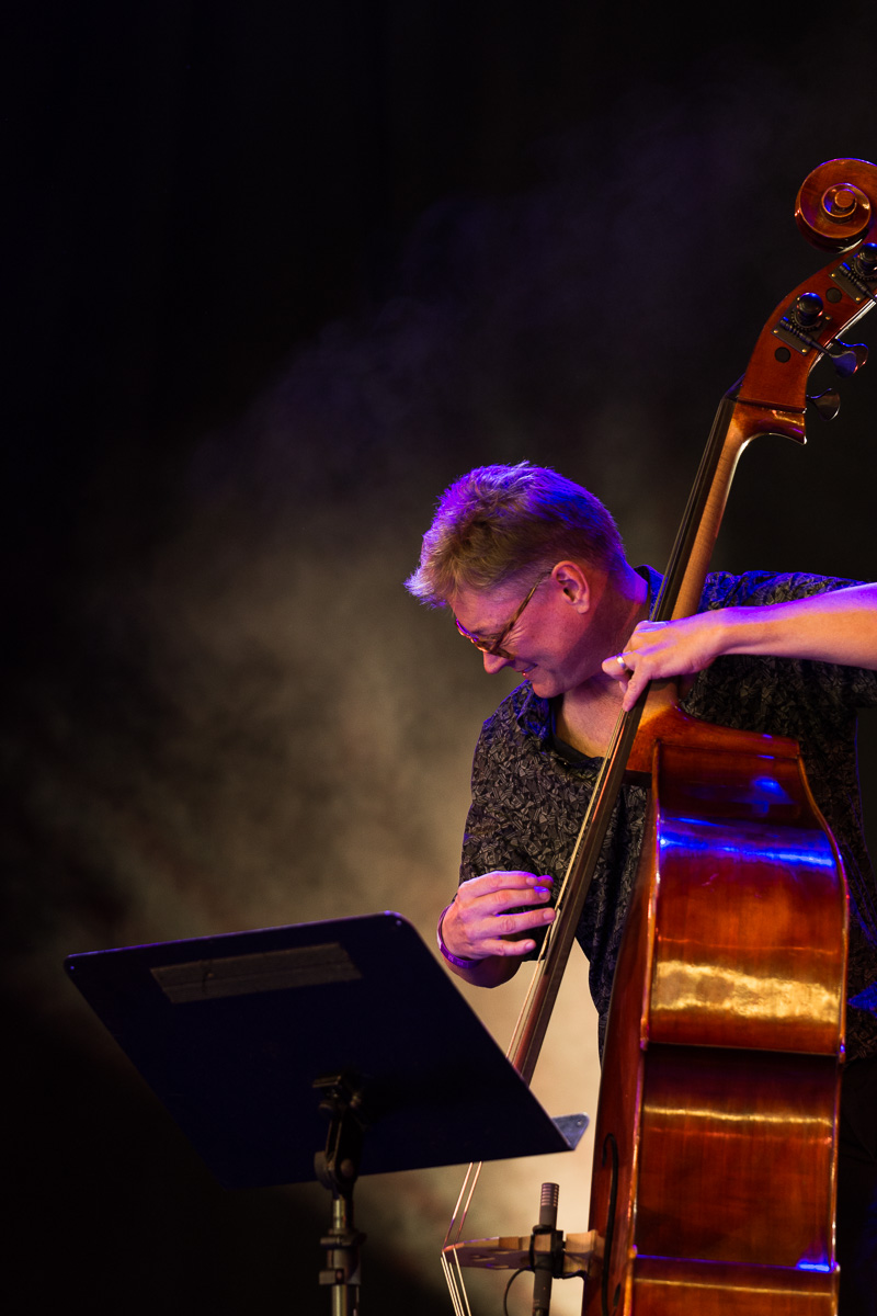 Kurt Rosenwinkel Trio @ Jazz Middelheim, picture 2, photographed by Ann Carpentier - FrontView Magazine