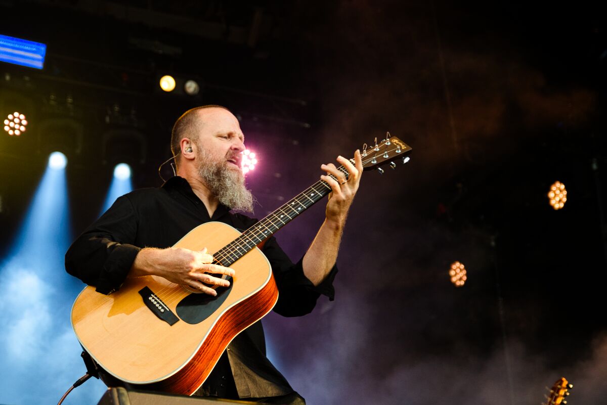 Anne Clark @ W-Fest woensdag, picture 11, photographed by Luc Klinckaert - FrontView Magazine