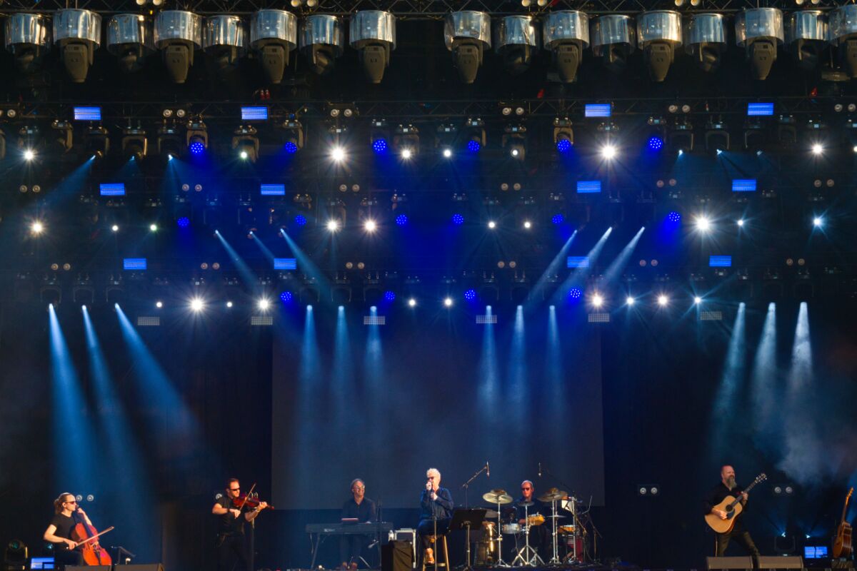 Anne Clark @ W-Fest woensdag, picture 12, photographed by Luc Klinckaert - FrontView Magazine