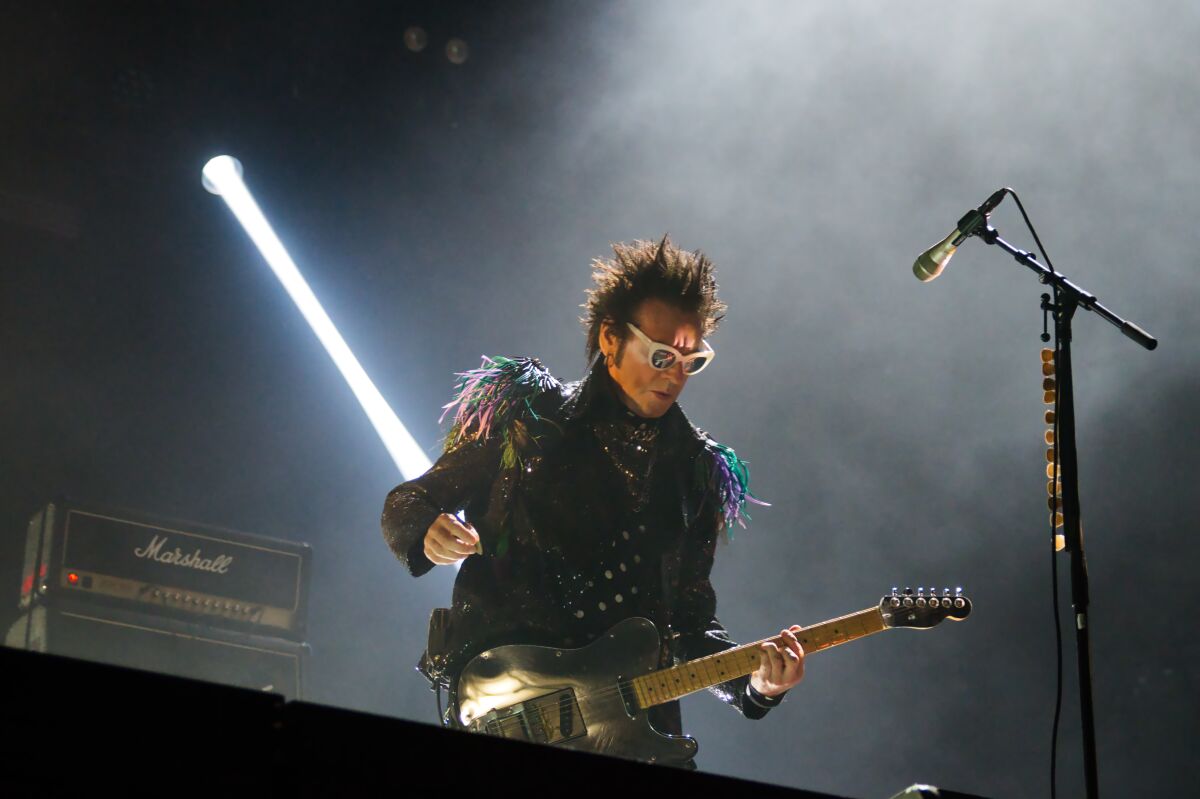 Bauhaus @ W-Fest woensdag, picture 12, photographed by Luc Klinckaert - FrontView Magazine