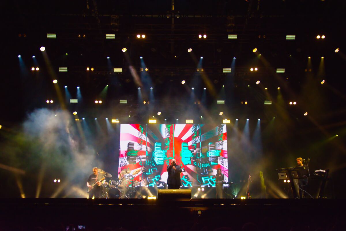 Alphaville @ W-Fest vrijdag, picture 14, photographed by Luc Klinckaert - FrontView Magazine