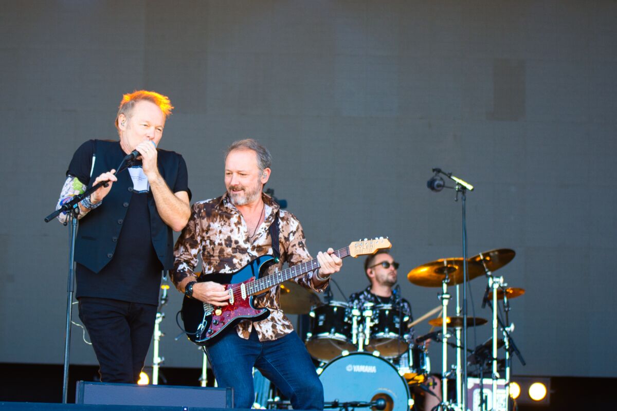 Cutting Crew @ W-Fest zaterdag, picture 1, photographed by Luc Klinckaert - FrontView Magazine