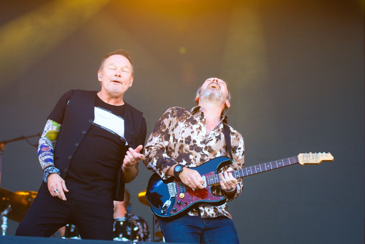 Cutting Crew @ W-Fest zaterdag, picture 6, photographed by Luc Klinckaert - FrontView Magazine