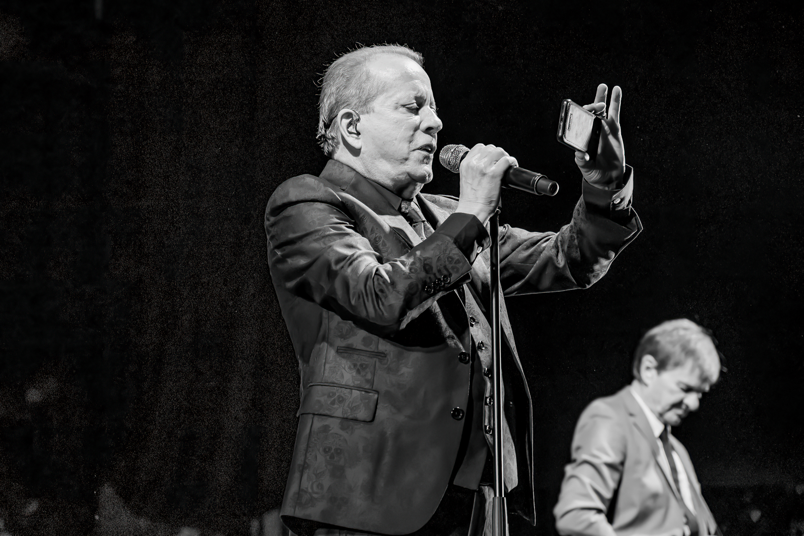 De Kreuners Live at Rock Ternat, picture 11, photographed by Paul Jongeneelen - FrontView Magazine