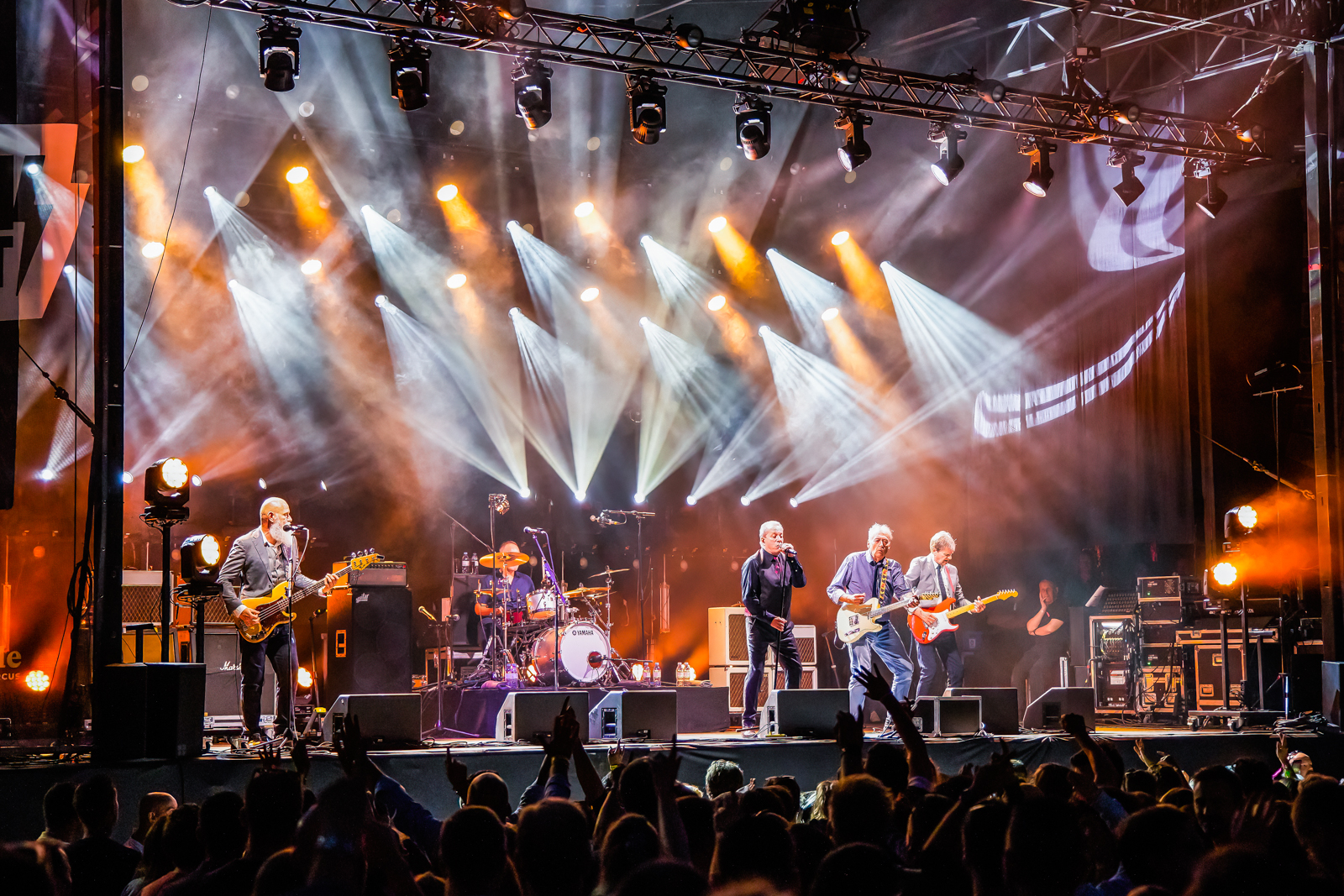 De Kreuners Live at Rock Ternat, picture 17, photographed by Paul Jongeneelen - FrontView Magazine