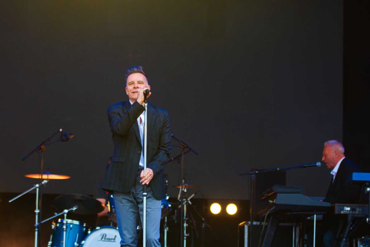 Deacon Blue @ W-Fest zaterdag, picture 1, photographed by Luc Klinckaert - FrontView Magazine
