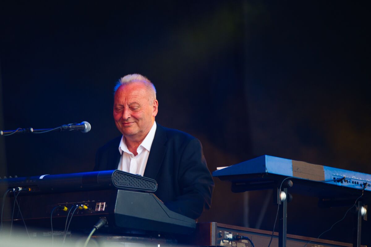 Deacon Blue @ W-Fest zaterdag, picture 5, photographed by Luc Klinckaert - FrontView Magazine