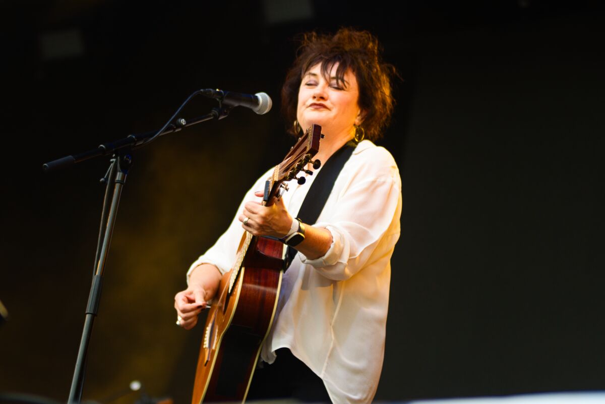 Deacon Blue @ W-Fest zaterdag, picture 7, photographed by Luc Klinckaert - FrontView Magazine