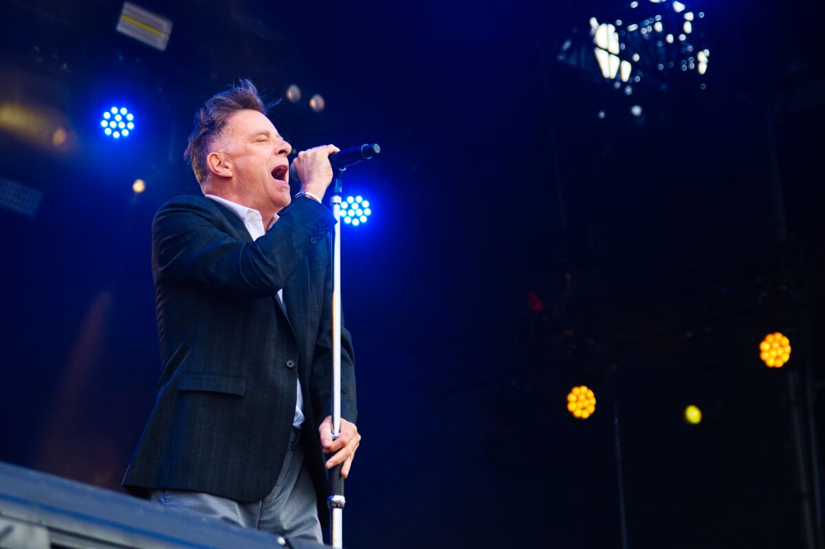 Deacon Blue @ W-Fest zaterdag, picture 20, photographed by Luc Klinckaert - FrontView Magazine
