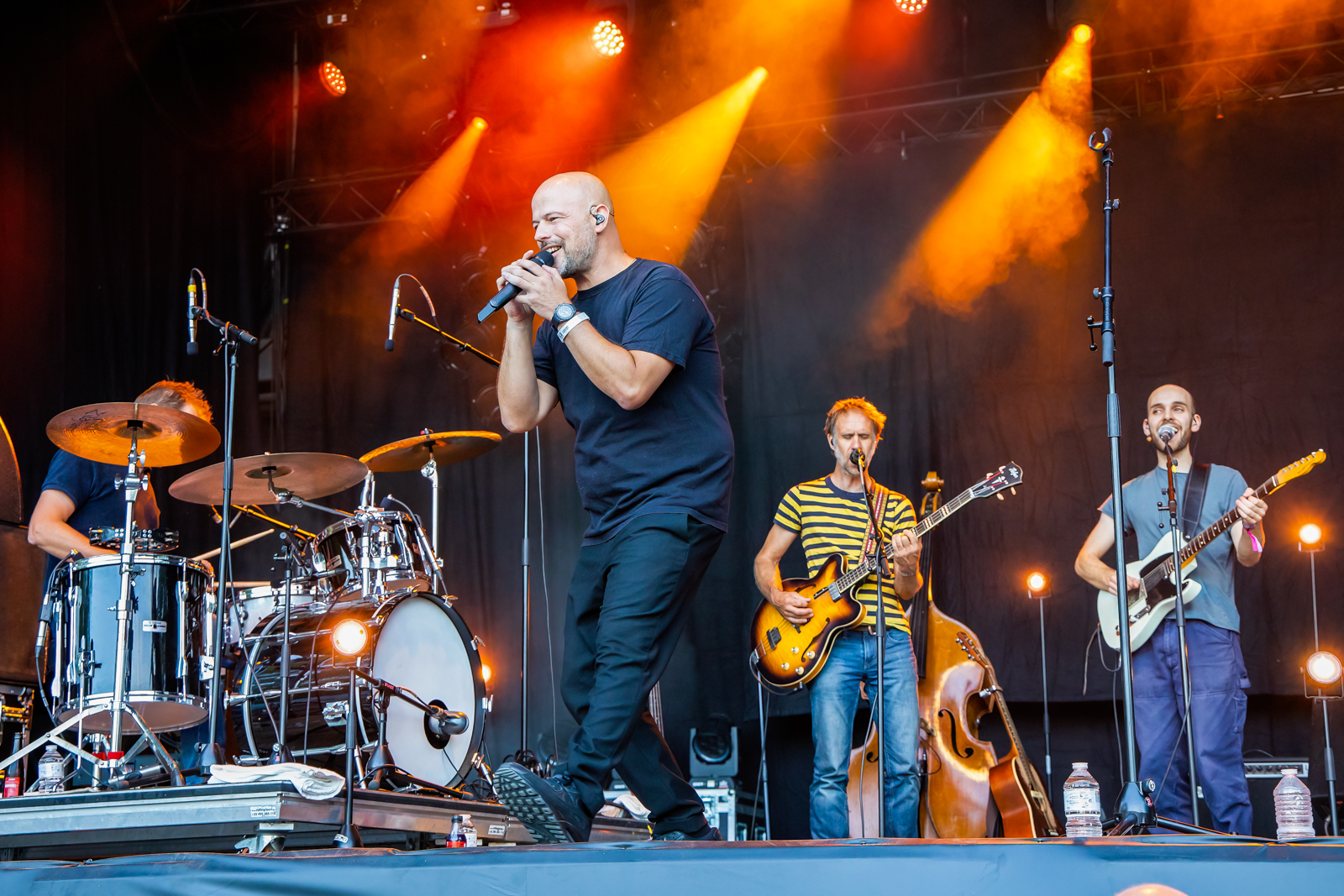 Filip Kowlier Live at Rock Ternat, picture 11, photographed by Paul Jongeneelen - FrontView Magazine
