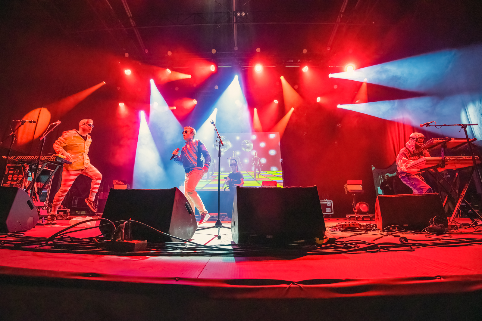 Gestapo Knallmuzik Live at Rock Ternat, picture 2, photographed by Paul Jongeneelen - FrontView Magazine