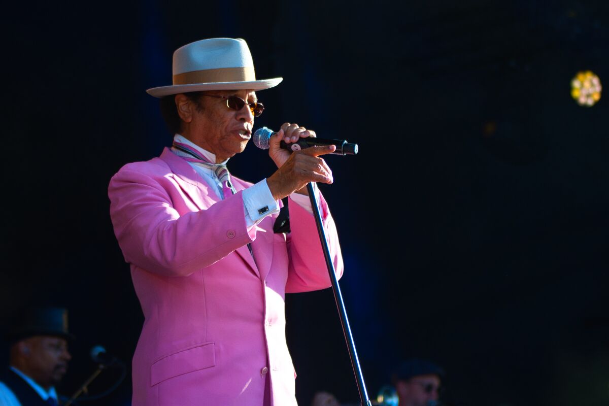 Kid Creole & The Coconuts @ W-Fest vrijdag, picture 3, photographed by Luc Klinckaert - FrontView Magazine