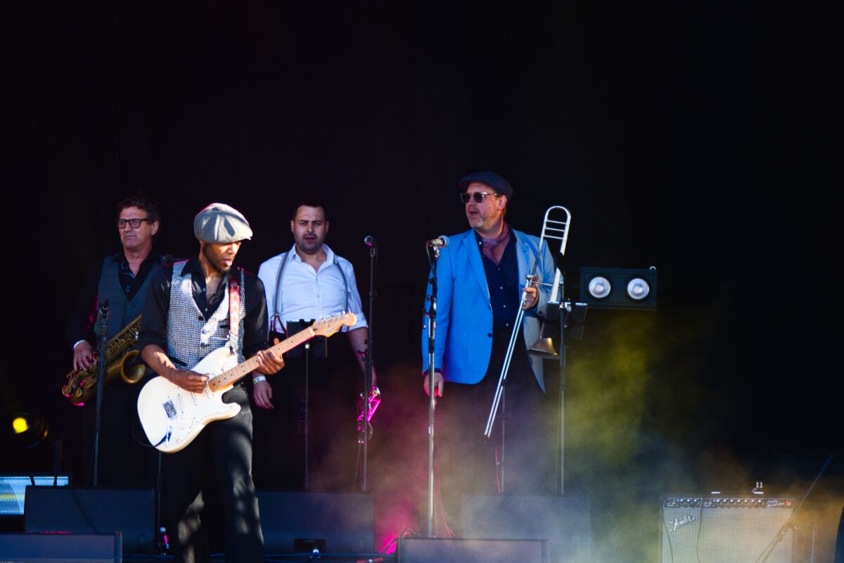 Kid Creole & The Coconuts @ W-Fest vrijdag, picture 13, photographed by Luc Klinckaert - FrontView Magazine