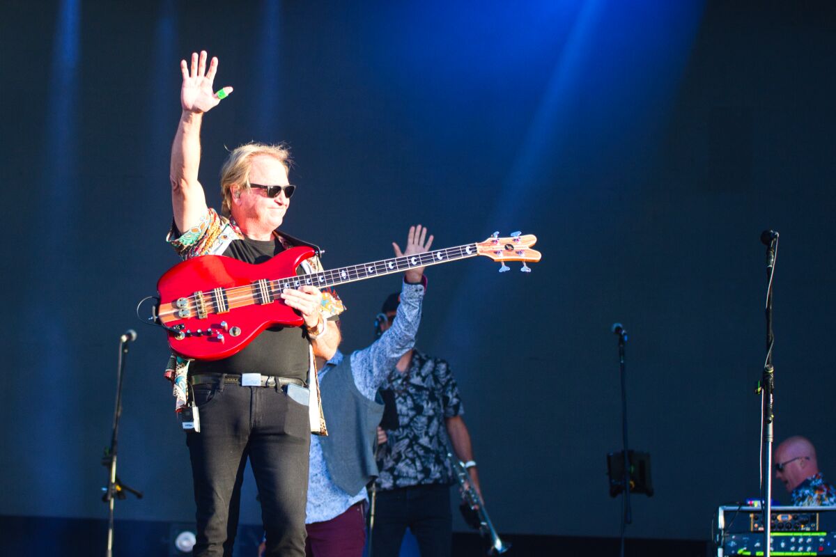 Level 42 @ W-Fest vrijdag, picture 1, photographed by Luc Klinckaert - FrontView Magazine