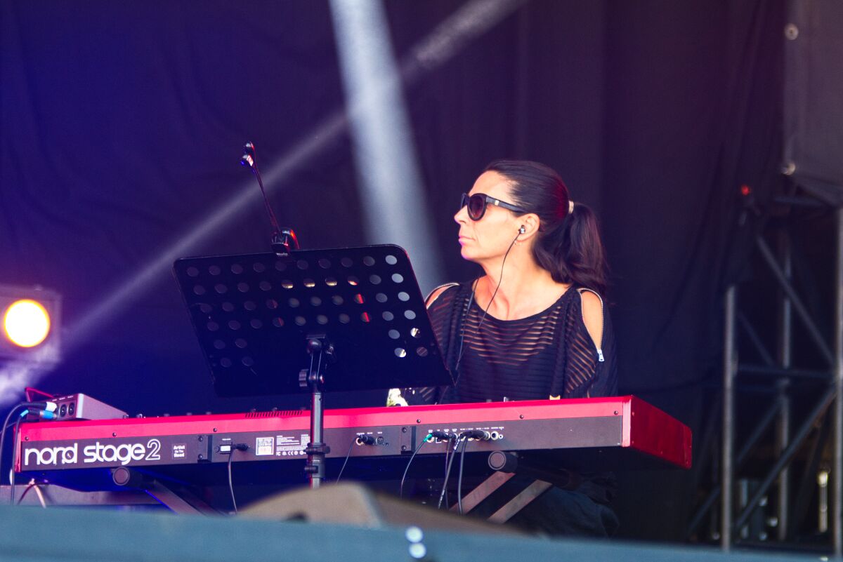 Londonbeat @ W-Fest zaterdag, picture 2, photographed by Luc Klinckaert - FrontView Magazine