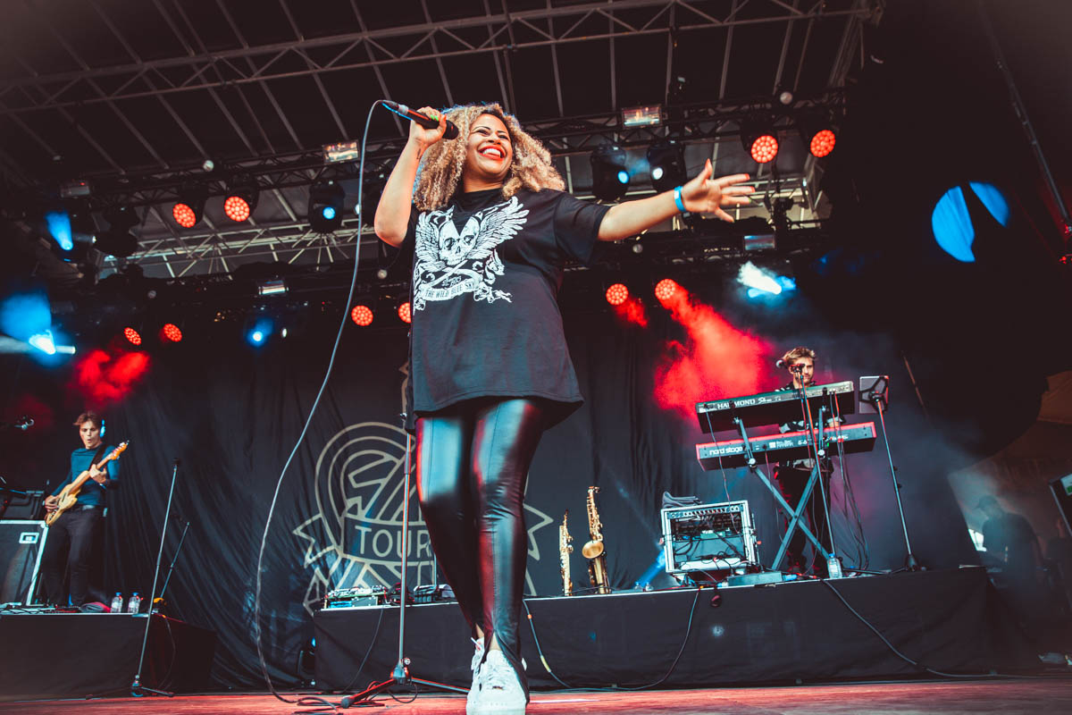 Tourist LeMC @ Buikrock, picture 1, photographed by Ruben Vandeweijer - FrontView Magazine