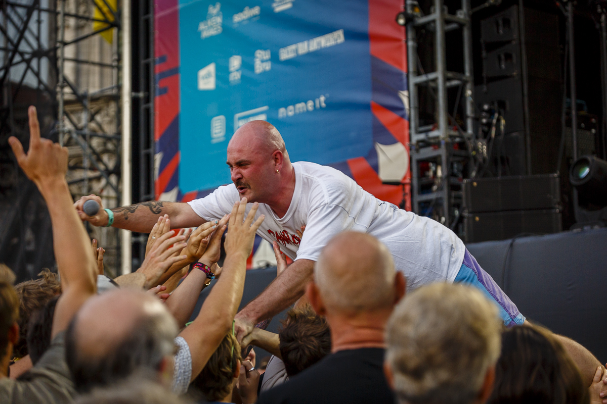 Willy Organ @ Maanrock, picture 18, photographed by Alex Wyckmans - FrontView Magazine