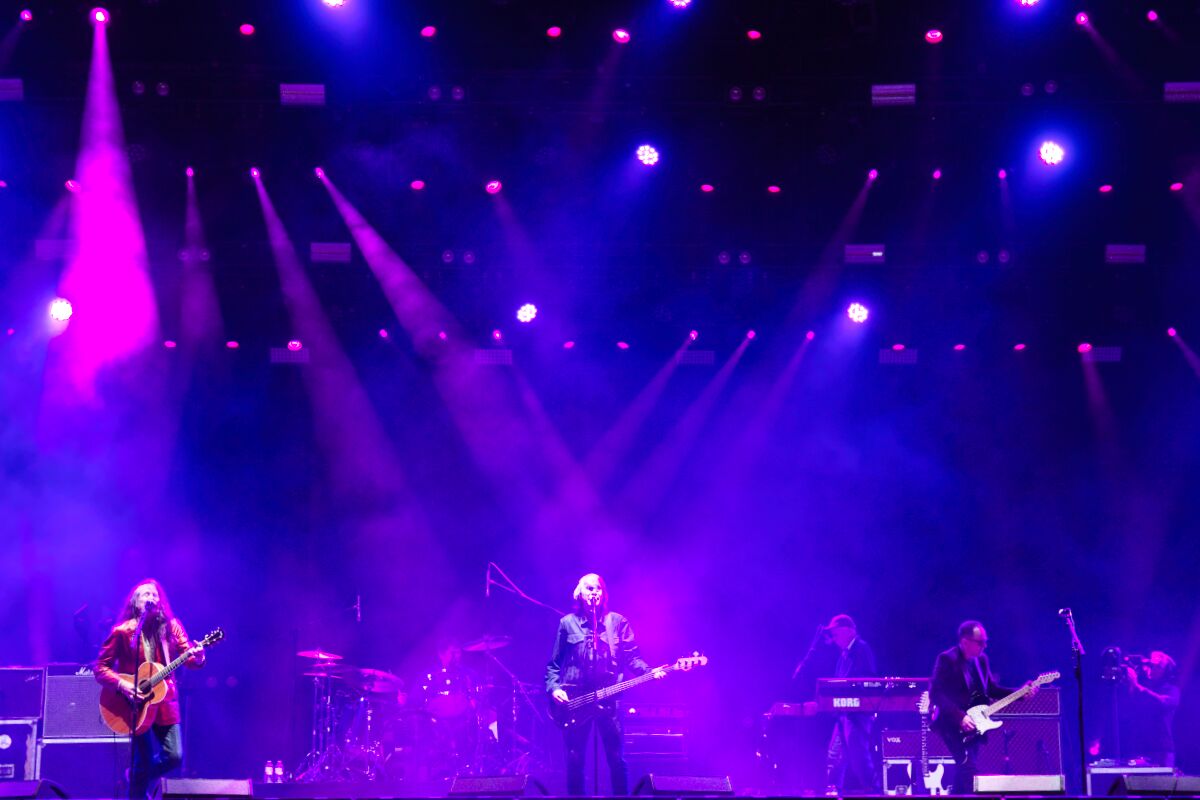 Del Amitri @ W-Fest zaterdag, picture 14, photographed by Luc Klinckaert - FrontView Magazine