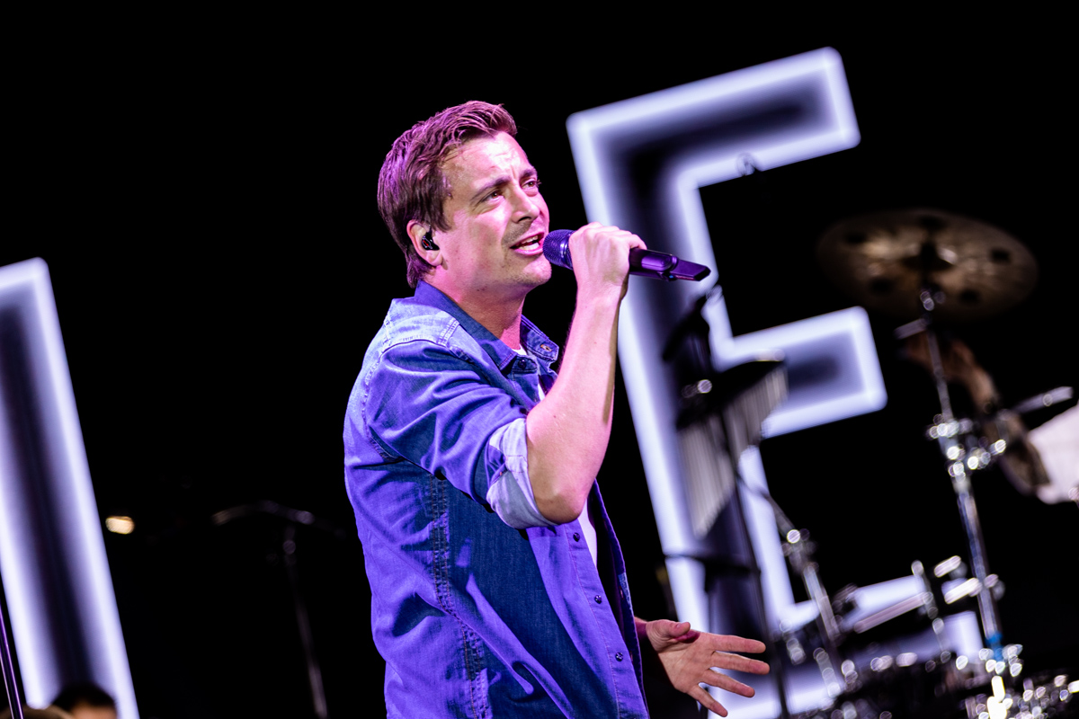 Niels Destadsbader @ Buikrock, picture 7, photographed by Sven Vandervoort - FrontView Magazine