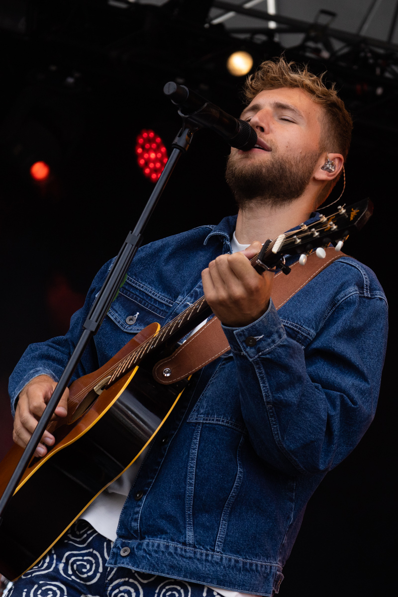 Suzan & Freek @ Buikrock, picture 13, photographed by Sven Vandervoort - FrontView Magazine