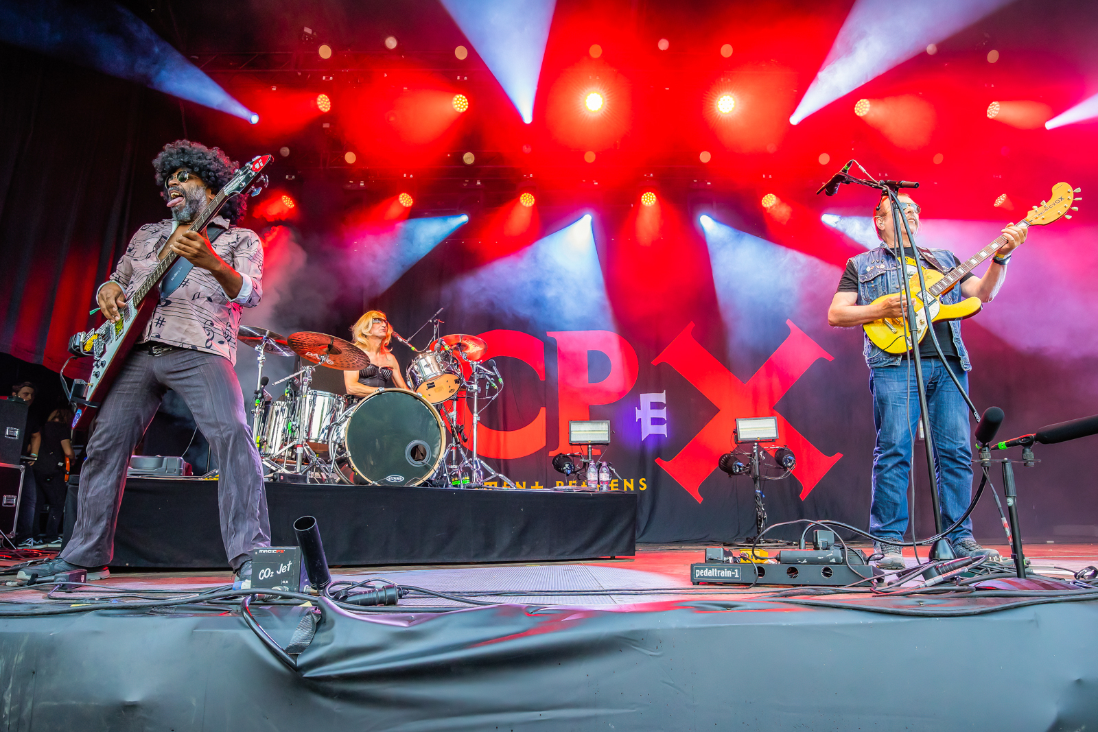 The Clement Peerens Explosition Live at Rock Ternat, picture 10, photographed by Paul Jongeneelen - FrontView Magazine