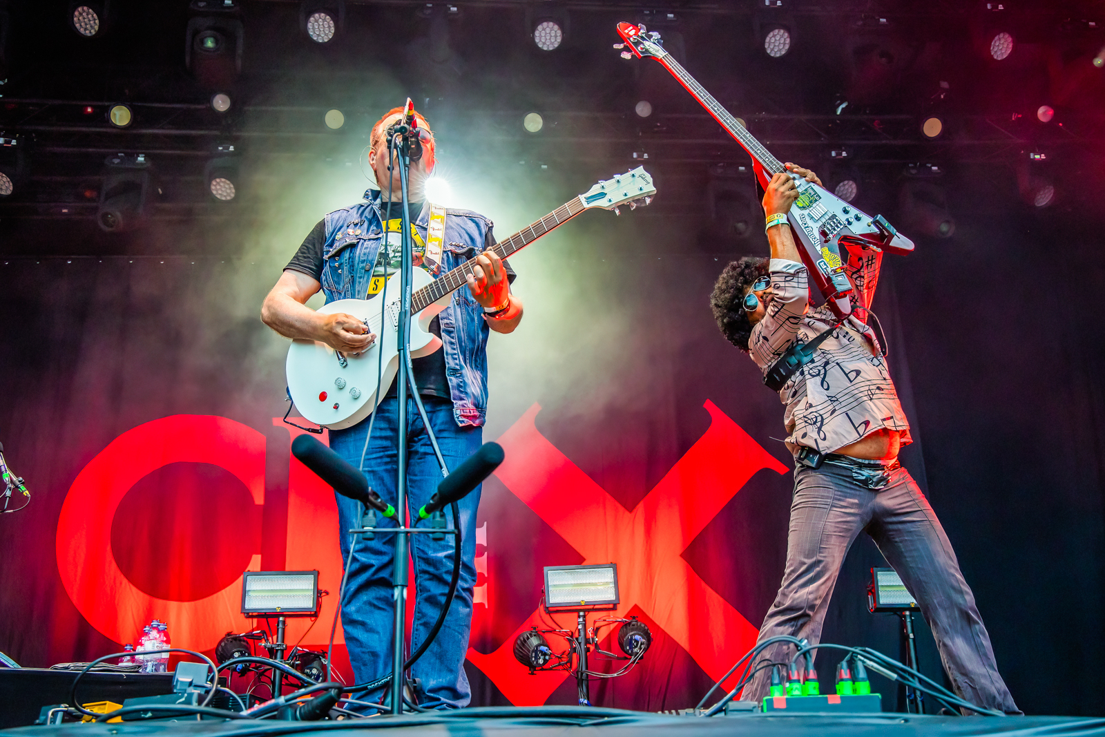 The Clement Peerens Explosition Live at Rock Ternat, picture 25, photographed by Paul Jongeneelen - FrontView Magazine
