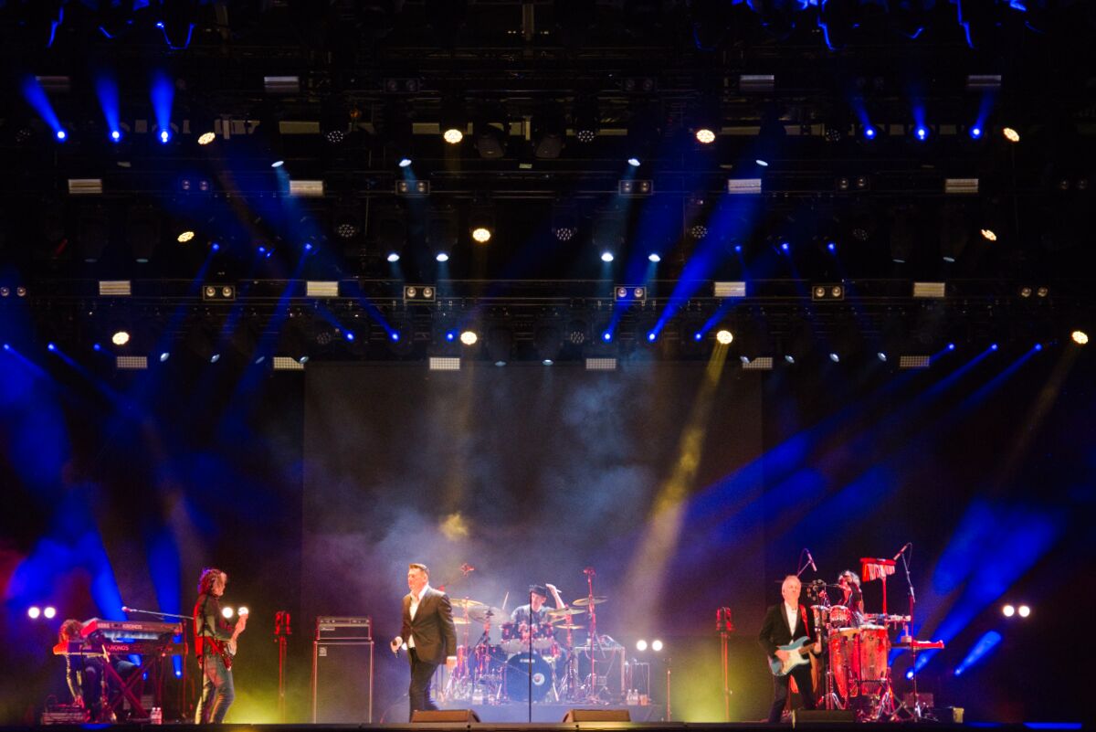 Tony Hadley @ W-Fest zaterdag, picture 12, photographed by Luc Klinckaert - FrontView Magazine