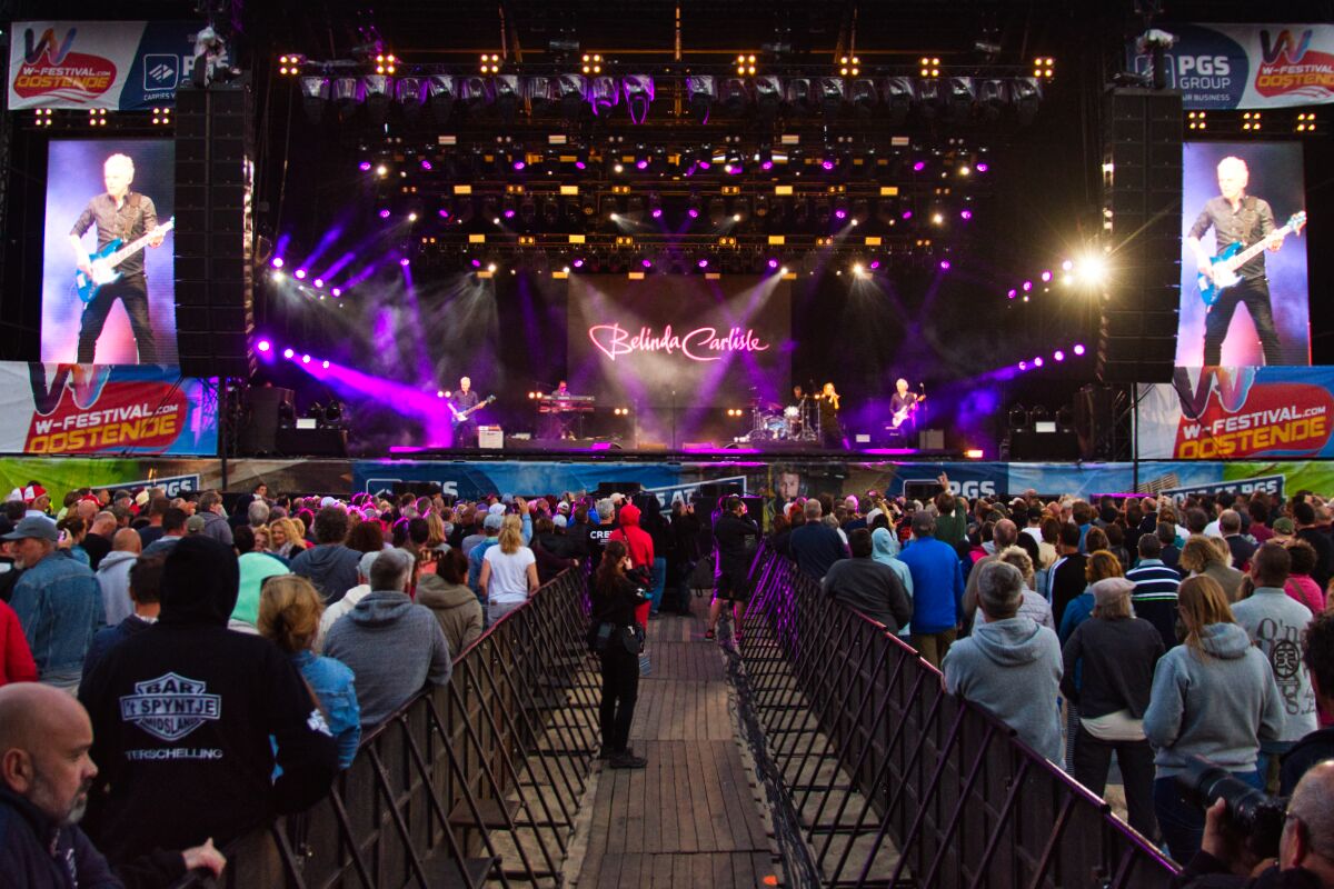 Belinda Carlisle @ W-Fest zondag, picture 18, photographed by Luc Klinckaert - FrontView Magazine