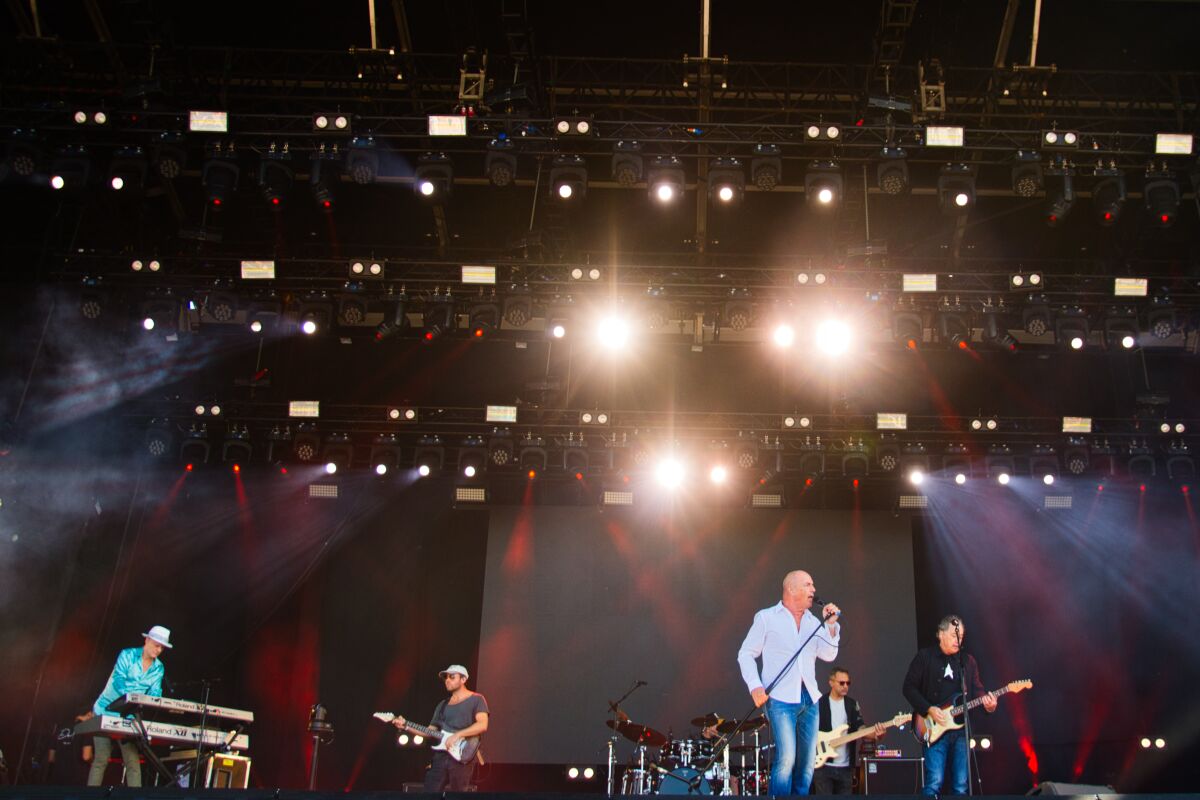 Go West @ W-Fest zondag, picture 14, photographed by Luc Klinckaert - FrontView Magazine