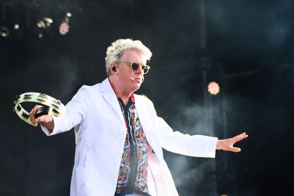 Thomson Twin's Tom Baily @ W-Fest zondag, picture 3, photographed by Luc Klinckaert - FrontView Magazine