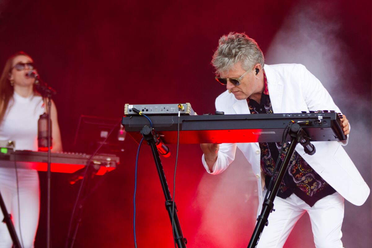 Thomson Twin's Tom Baily @ W-Fest zondag, picture 4, photographed by Luc Klinckaert - FrontView Magazine