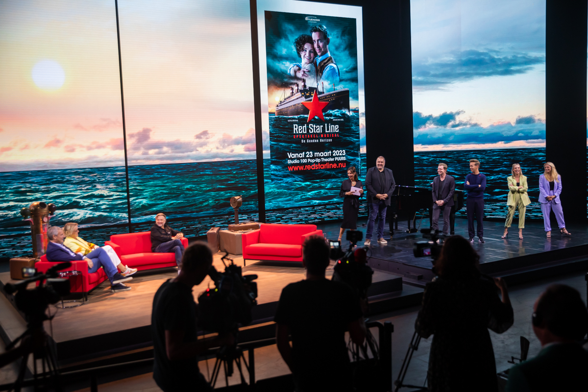Castvoorstelling Red Star Line @ Studio 100 Pop-up Theater, picture 29, photographed by Goele Bormans - FrontView Magazine