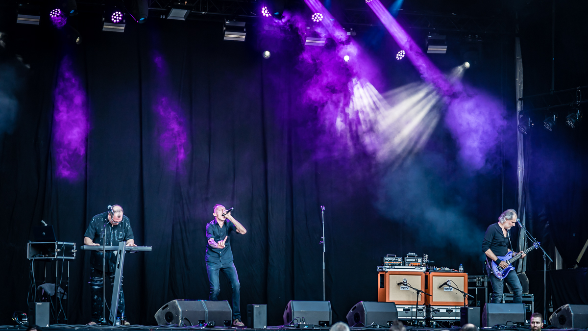 Doganov @ Fonnefeesten 2022, foto 22, foto's door Danny Wagemans - FrontView Magazine