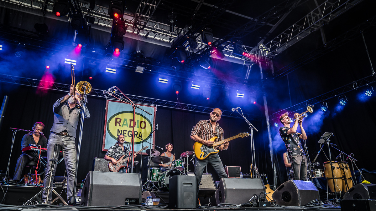 Radio Negra @ Fonnefeesten 2022, foto 4, foto's door Danny Wagemans - FrontView Magazine