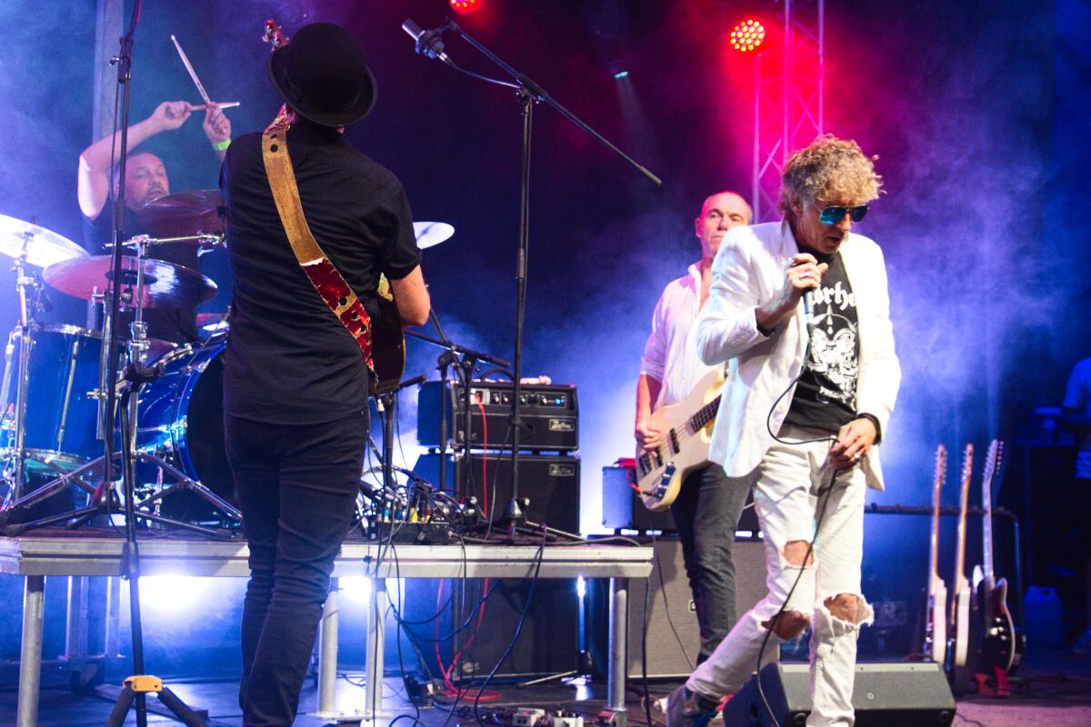 The Wolfbanes @ Bombelbasfestival zottegem, picture 11, photographed by Luc Klinckaert - FrontView Magazine