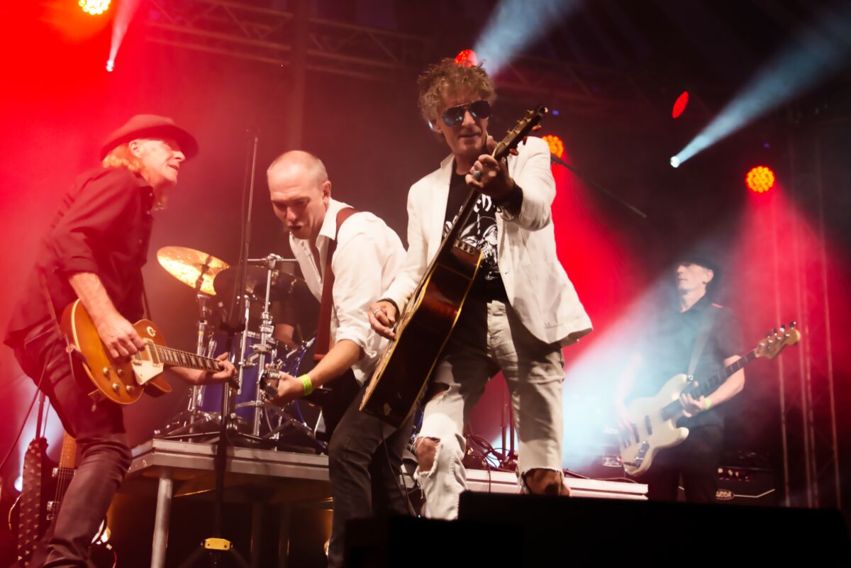 The Wolfbanes @ Bombelbasfestival zottegem, picture 18, photographed by Luc Klinckaert - FrontView Magazine
