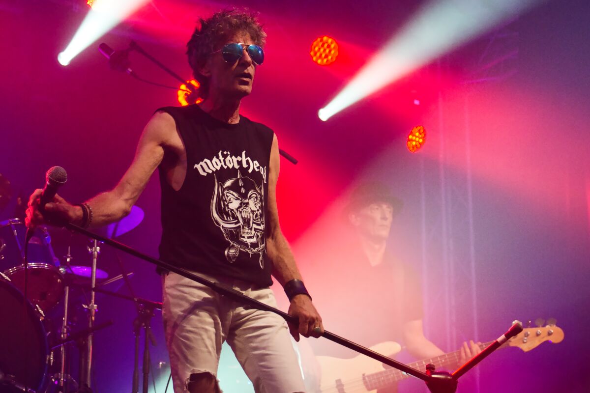 The Wolfbanes @ Bombelbasfestival zottegem, picture 19, photographed by Luc Klinckaert - FrontView Magazine