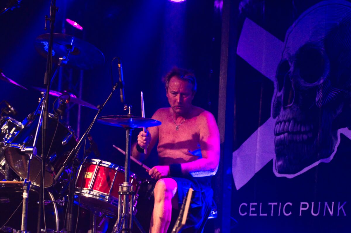 Black Tartans @ Bombelbasfestival Zottegem, picture 1, photographed by Luc Klinckaert - FrontView Magazine