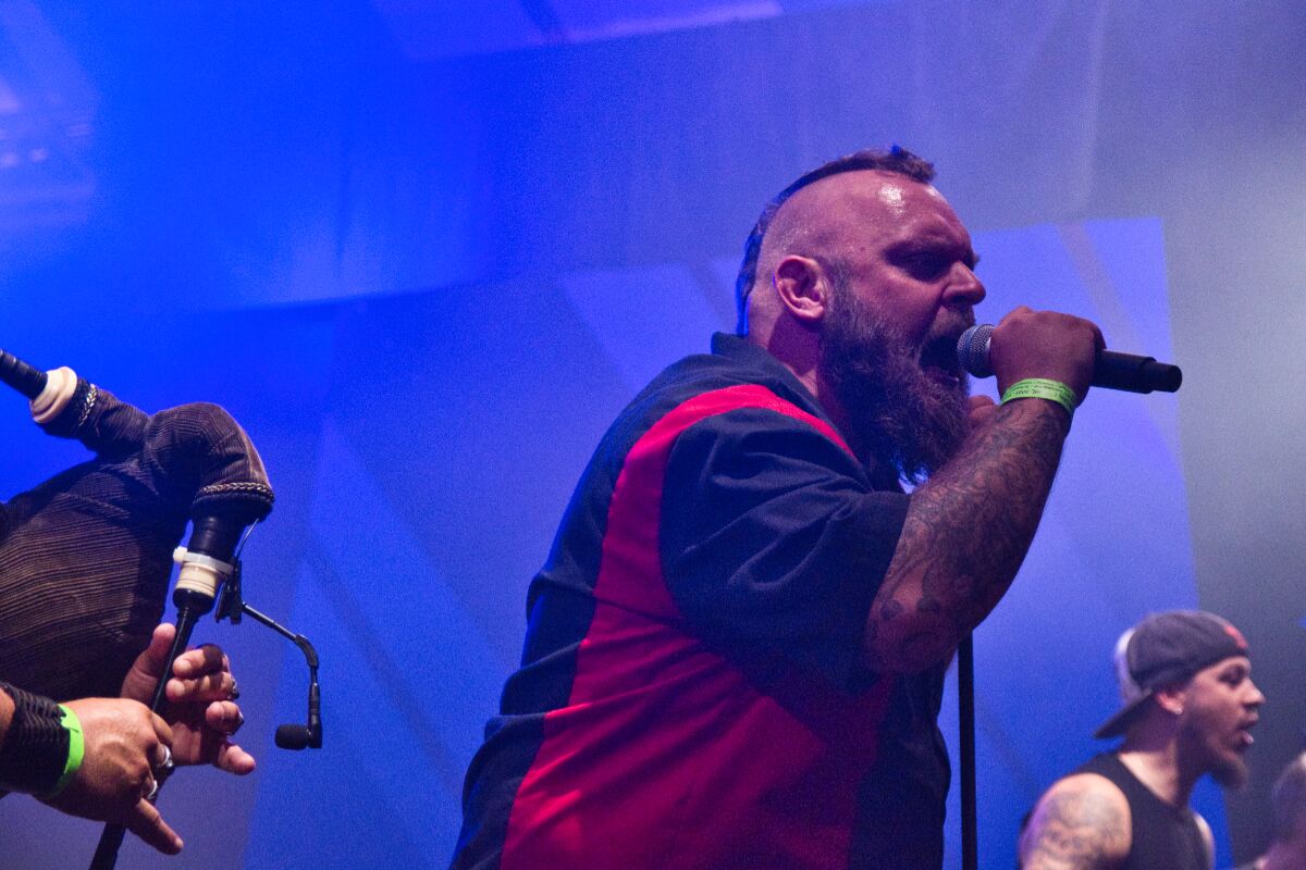 Black Tartans @ Bombelbasfestival Zottegem, picture 19, photographed by Luc Klinckaert - FrontView Magazine