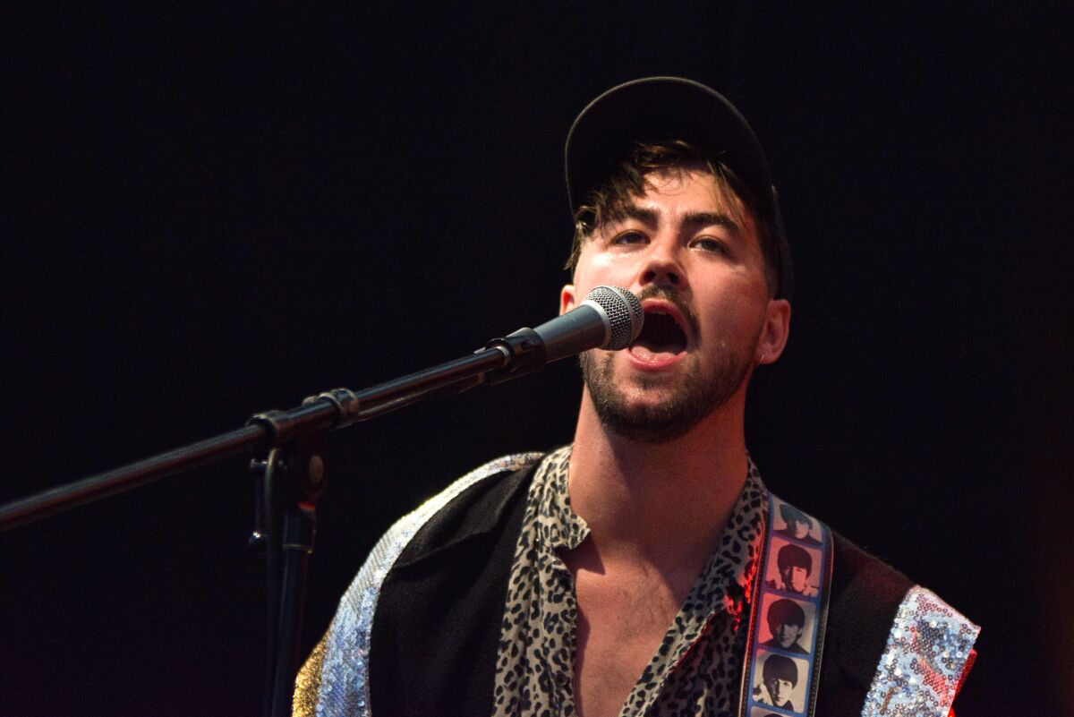 Crooked Steps @ Bombelbasfestival Zottegem, picture 1, photographed by Luc Klinckaert - FrontView Magazine