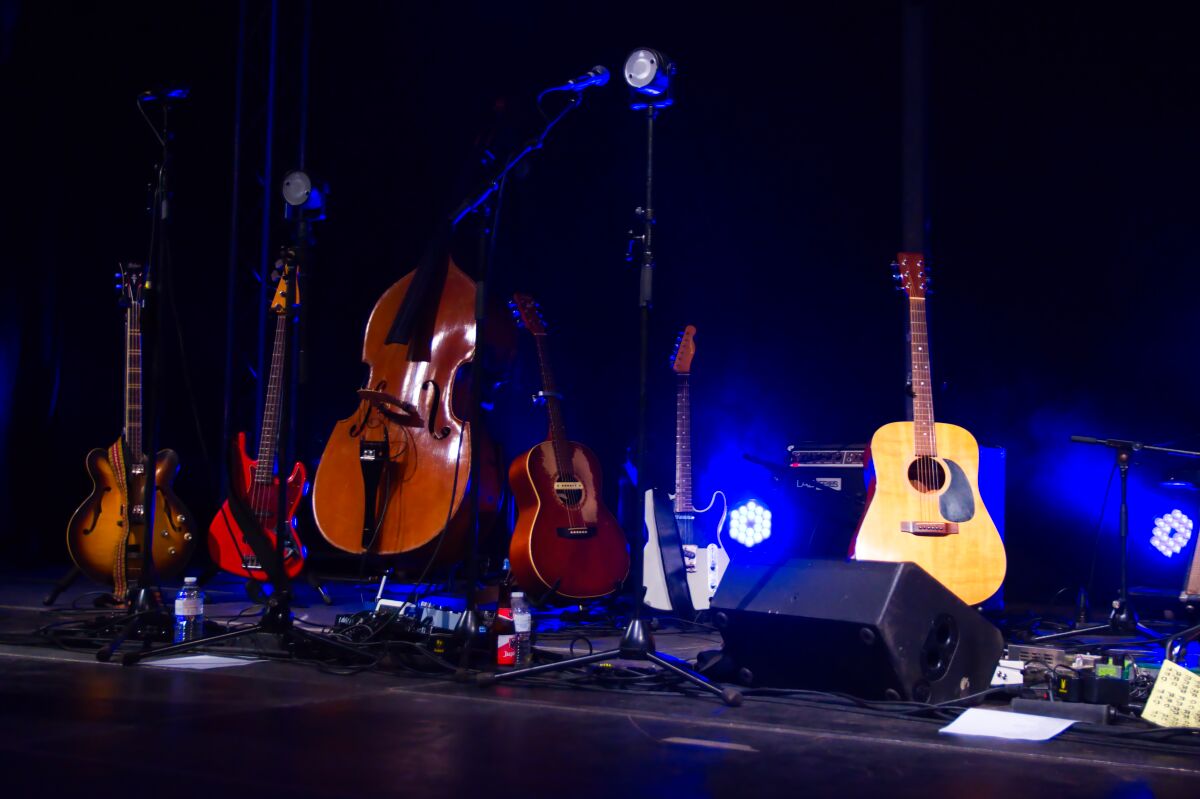 Flip Kowlier @ Bombelbasfestival Zottegem, picture 1, photographed by Luc Klinckaert - FrontView Magazine