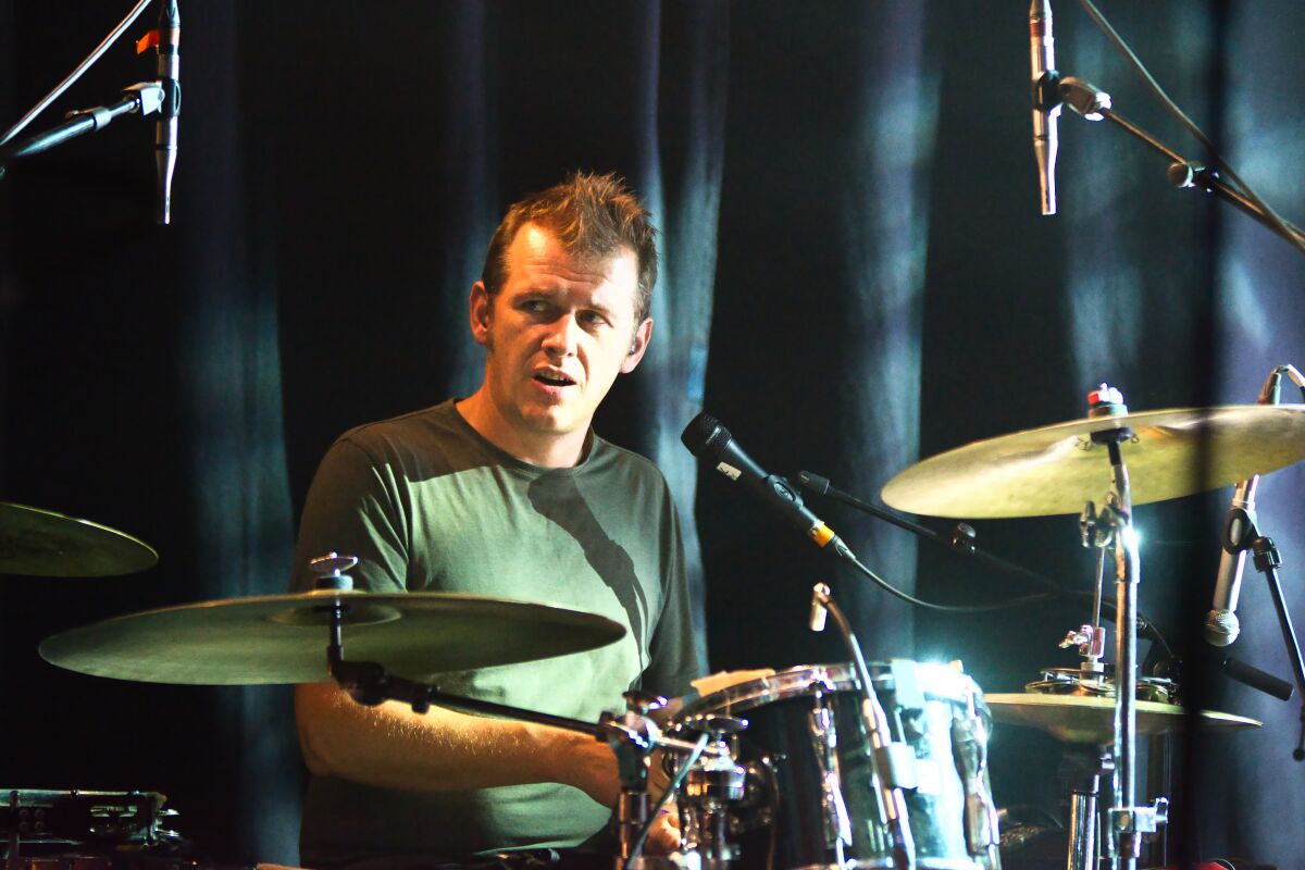 Flip Kowlier @ Bombelbasfestival Zottegem, picture 3, photographed by Luc Klinckaert - FrontView Magazine