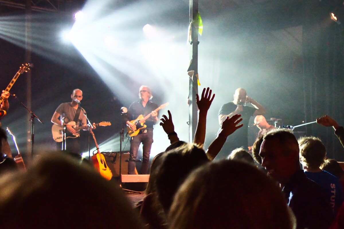 Flip Kowlier @ Bombelbasfestival Zottegem, picture 14, photographed by Luc Klinckaert - FrontView Magazine